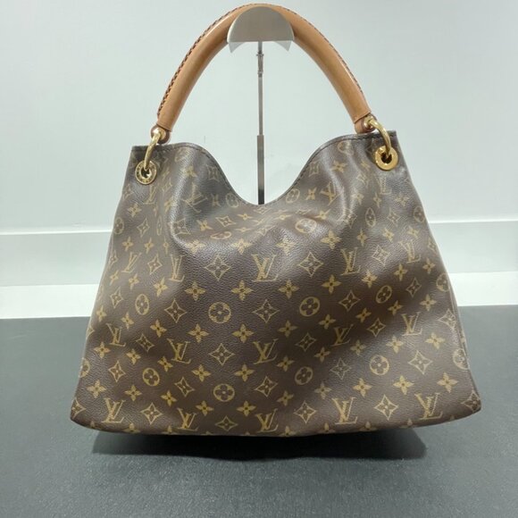 Louis Vuitton Artsy MM Monogram Shoulder Bag with Bag Charm (JB1298) - Picture 2 of 15